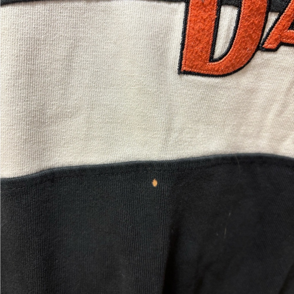 Vintage Harley-Davidson Black Tee with Winged Logo Detail - Picture 10 of 10